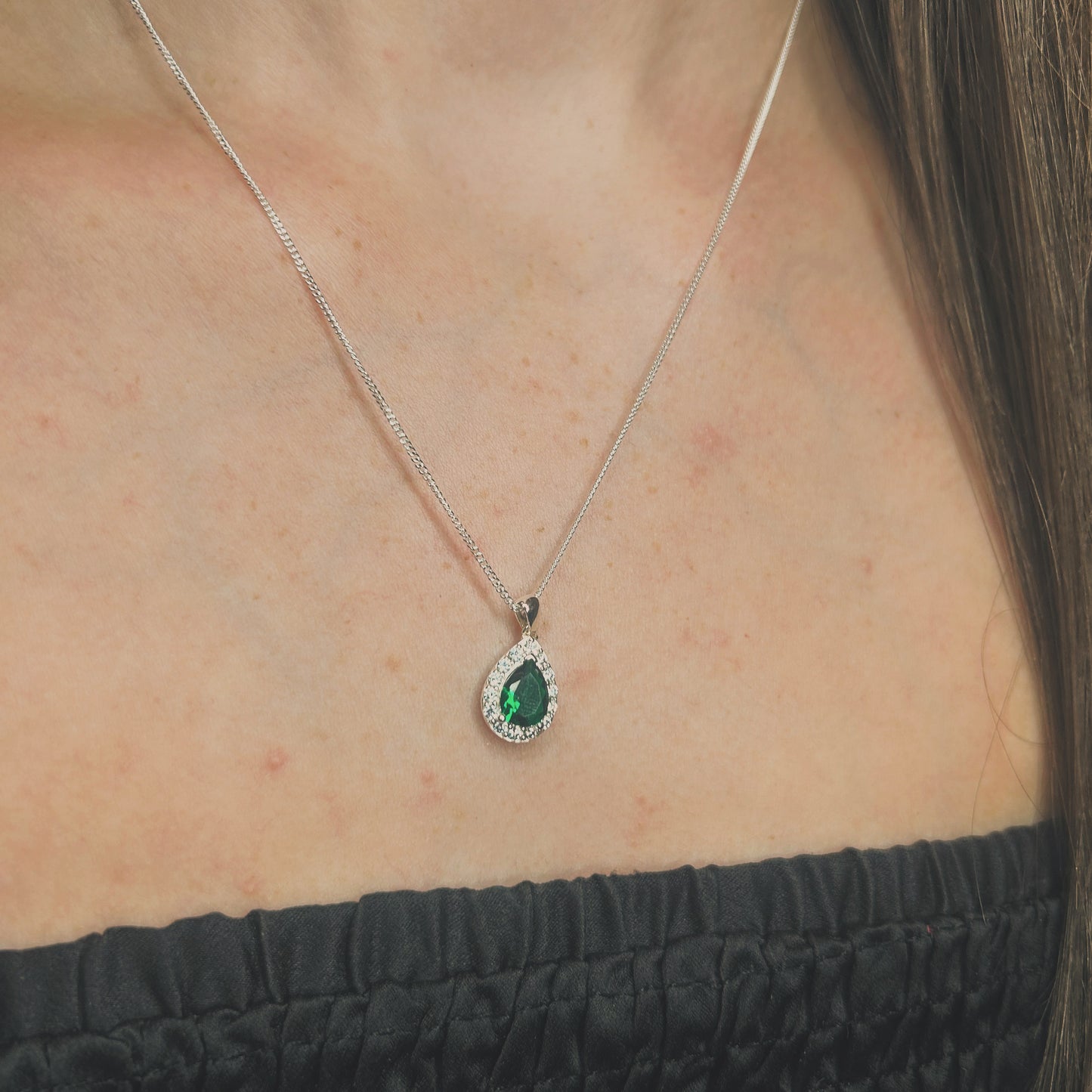 Sterling Silver Pear Shaped Emerald Pendant & 18" Curb Chain